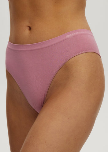 Seamless Cheeky Brief